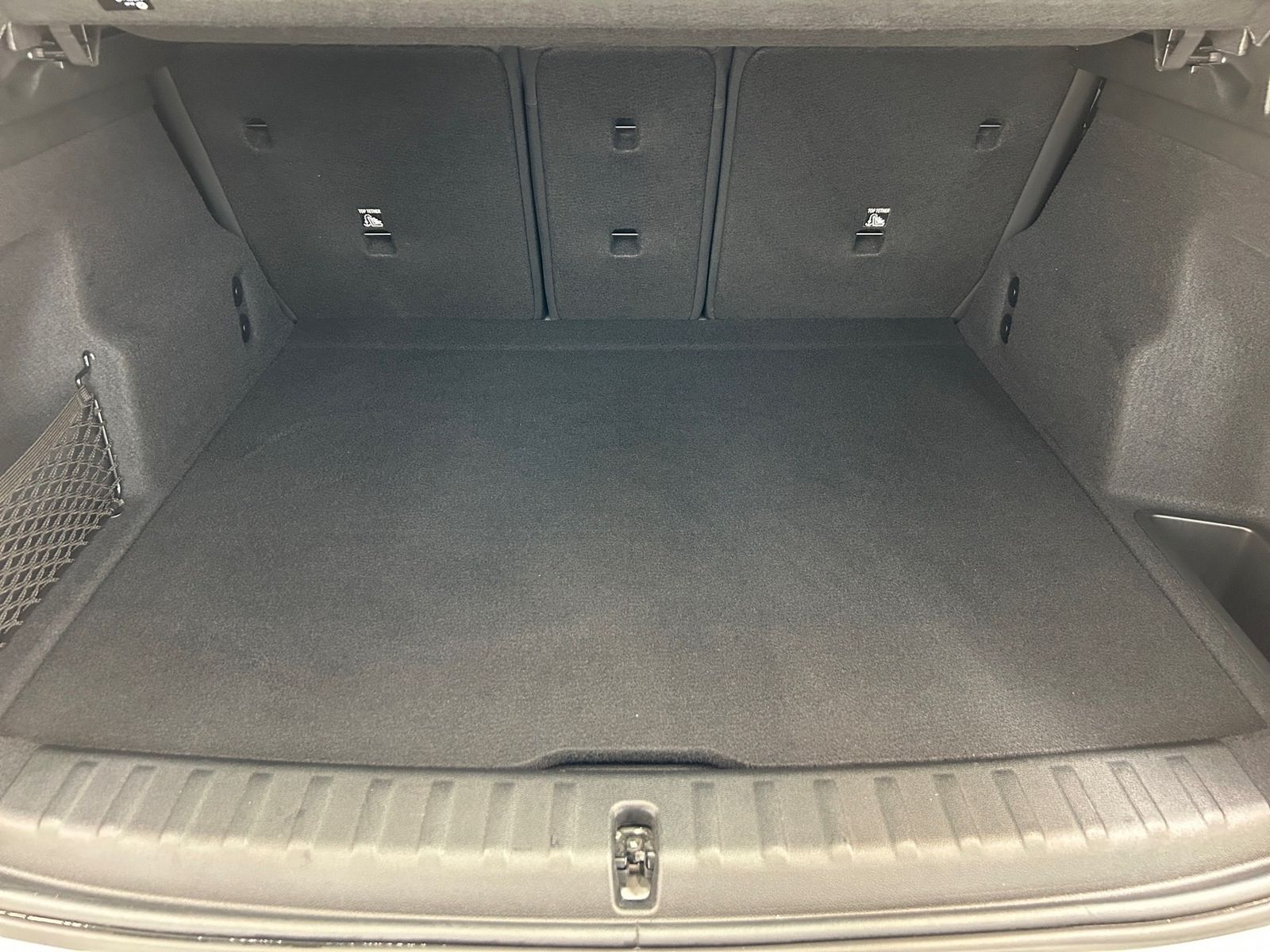 BMW X1 xDrive23i M Sport - Samsaru's Car Outlet