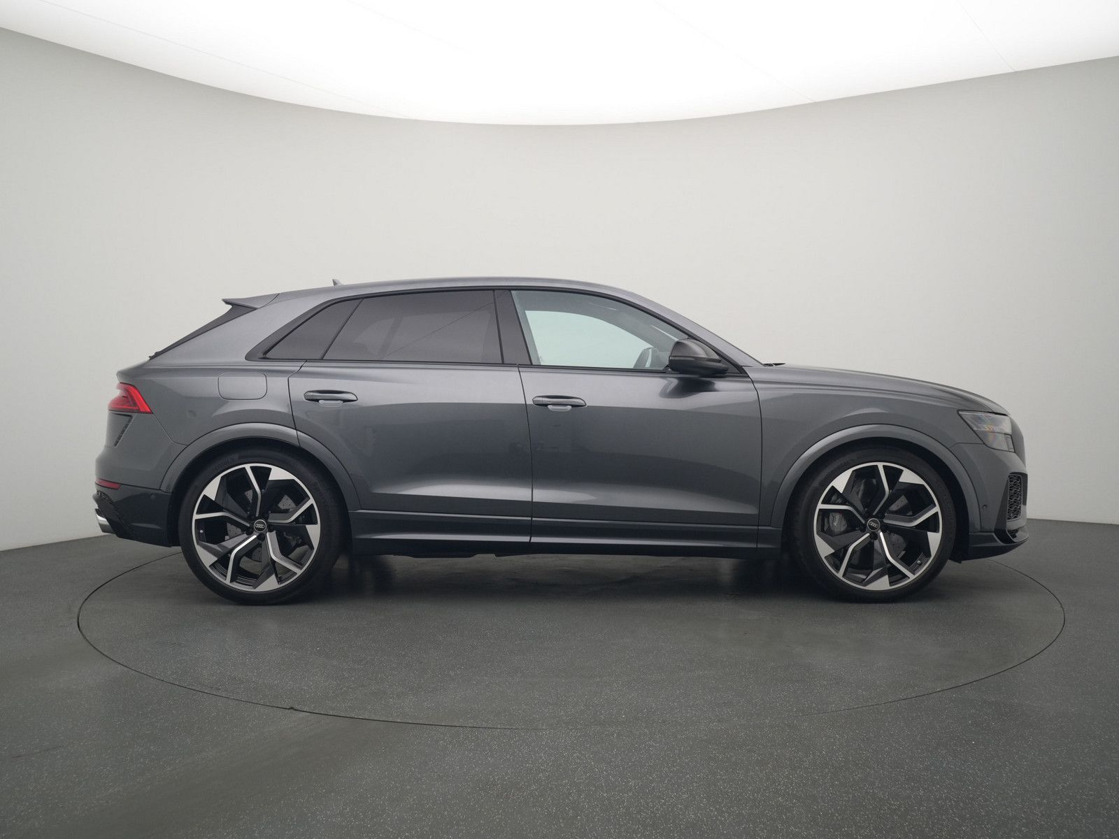 Audi RS Q8 305KM/H AHK KERAMIK LUFT DYNAMIK PLUS