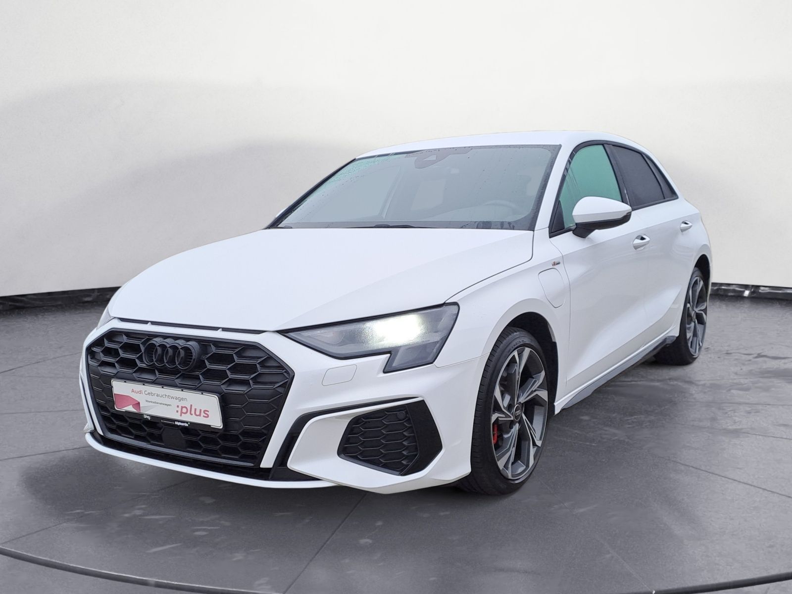 Audi A3 Sportback 45 TFSIe S-tronic S-Line Navi Virtu