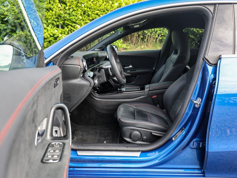 Mercedes-Benz CLA 250 4M Coupé AMG - Samsaru's Car Outlet