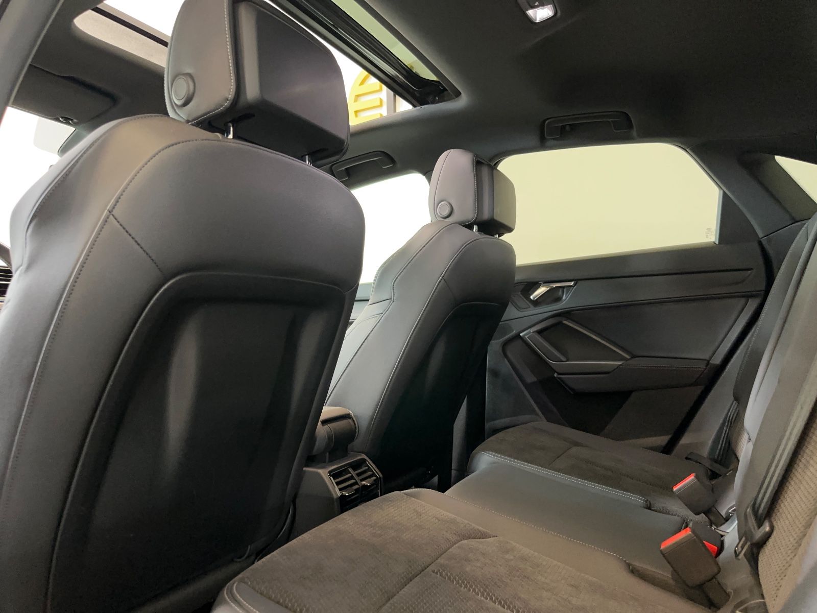 Audi Q3 Sportback 40 TFSI quattro S line - Samsaru's Car Outlet