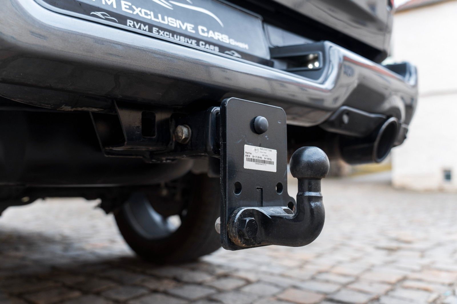 Dodge RAM 5,7L Laramie CC 4X4 360° LED CARPLAY LPG AHK
