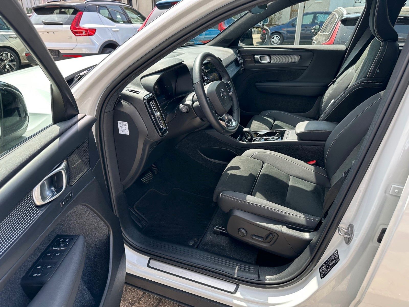 Volvo XC40 B5 Ultimate Dark AWD