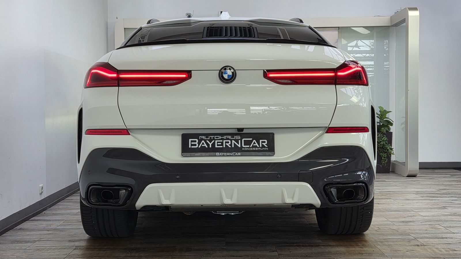 BMW X6 xDrive30d M Sport Pro 22Zoll Luftfeder AHK