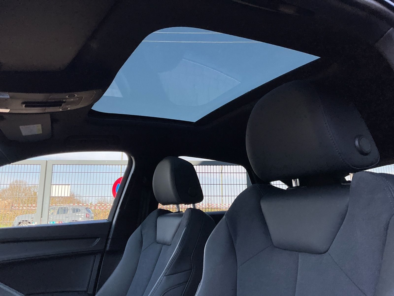 Audi Q3 Sportback 40 TFSI quattro S line - Samsaru's Car Outlet