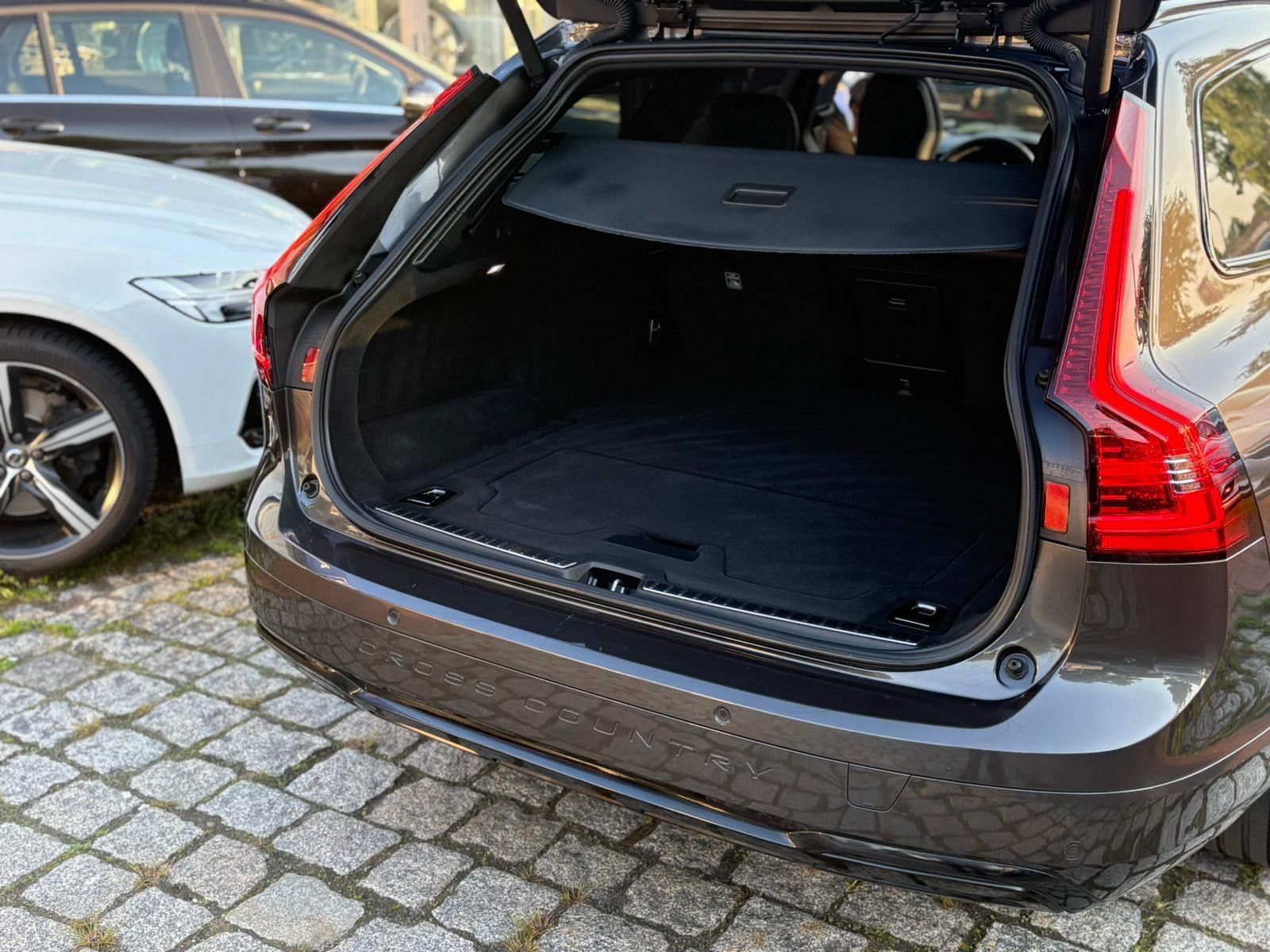 Volvo V90 Cross Country Ultimate AWD B5 HEICO