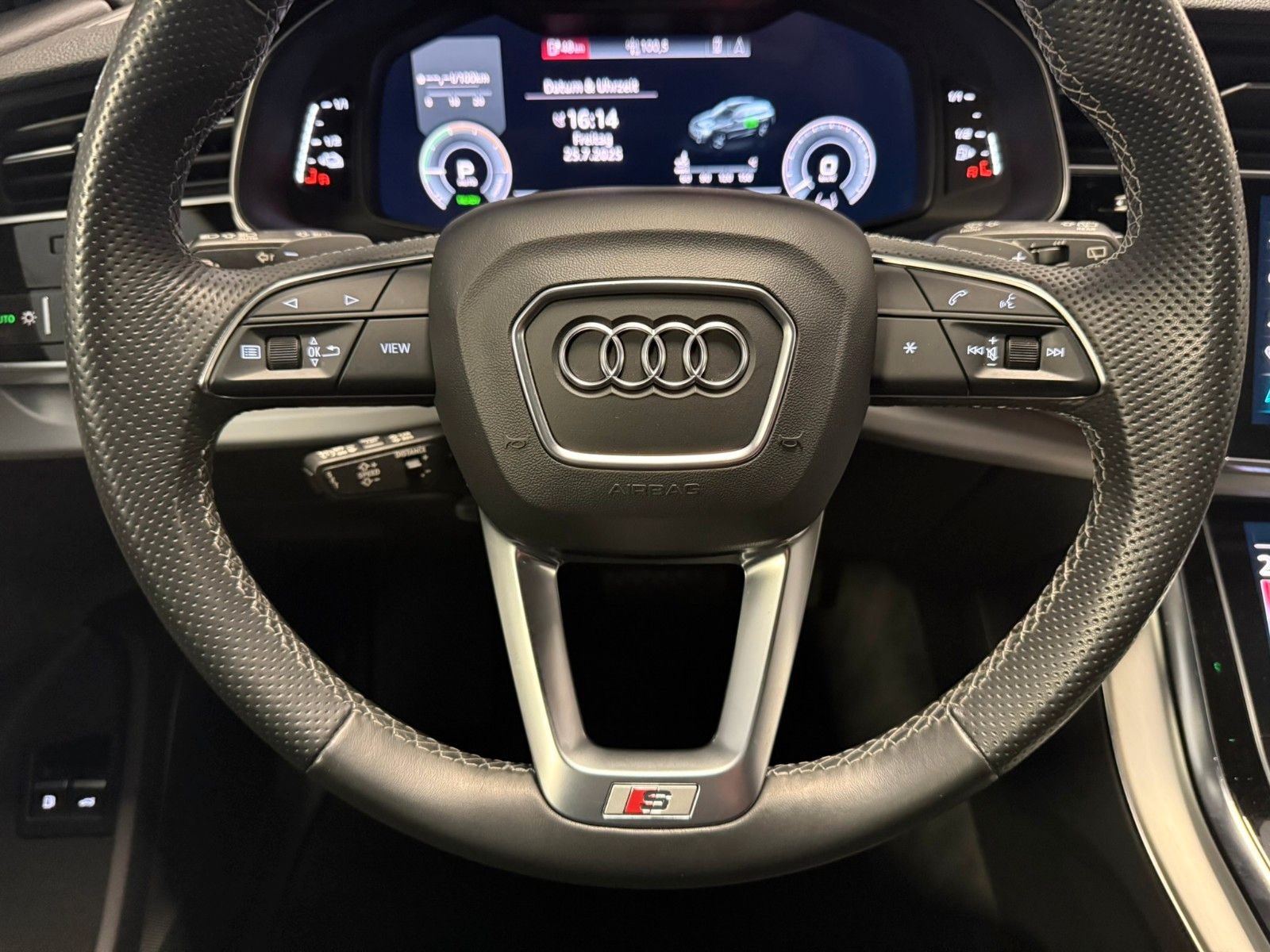 Audi Q7 55 TFSI e quattro S-Line Sport + Business 1.H