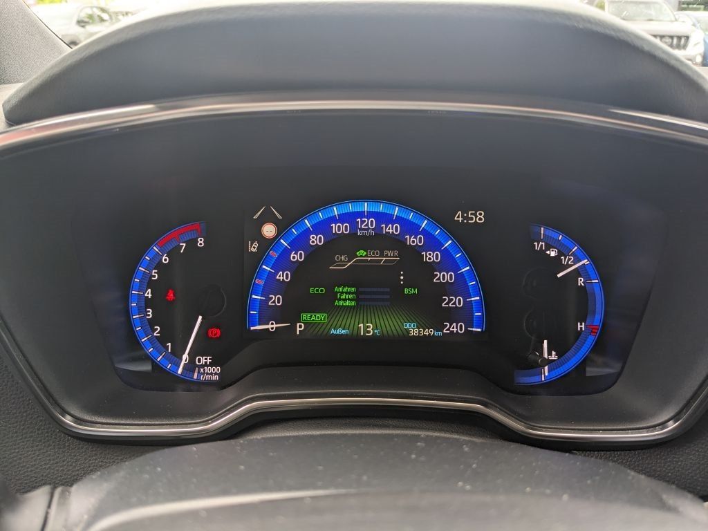 Toyota Corolla 2.0 Hybrid - Samsaru's Car Outlet