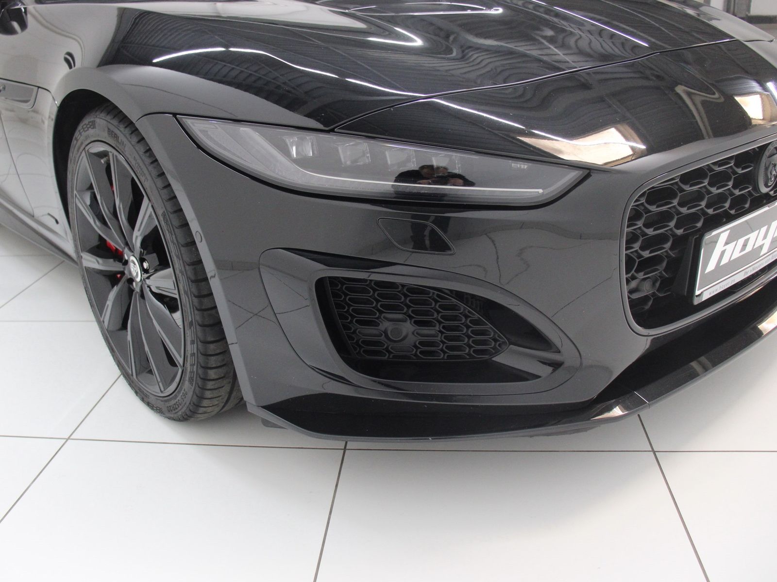 Jaguar F-Type Coupe P575 AWD Aut. R75 DAB LED RFK PDC