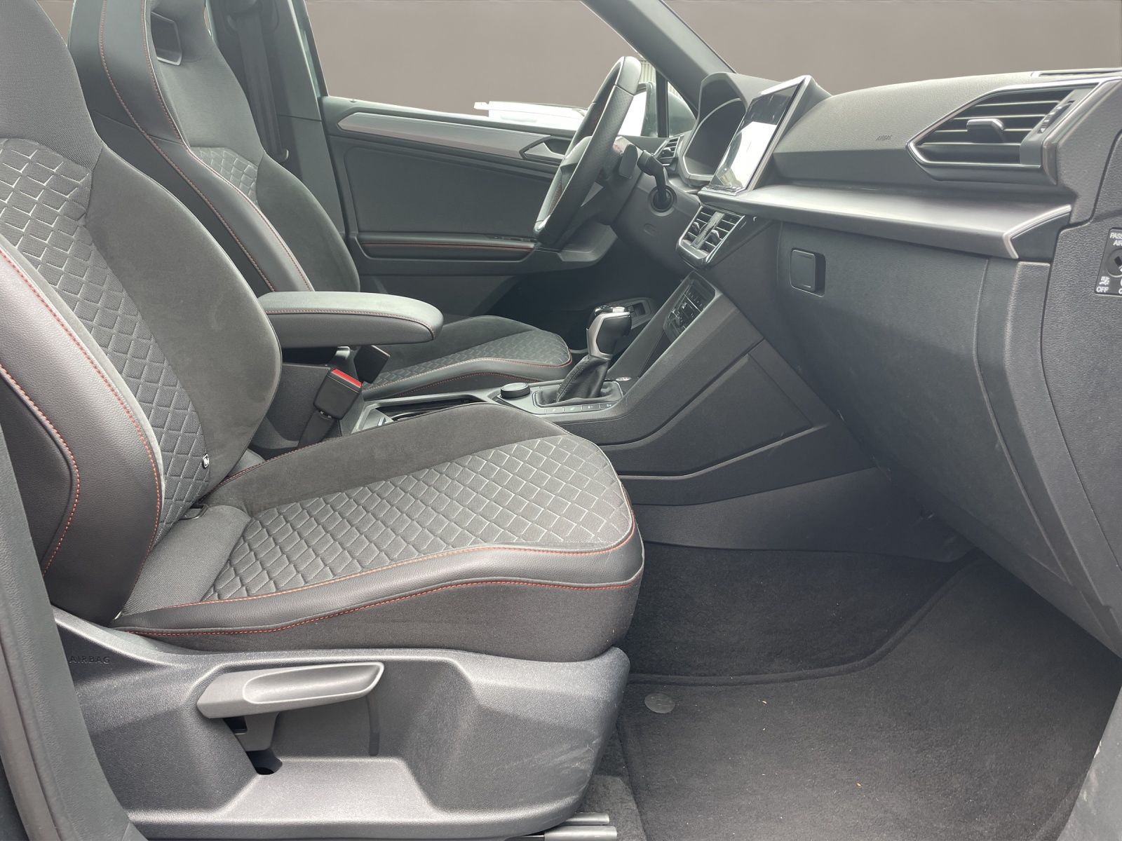 Seat Tarraco 1.4 E-Hybrid  DSG FR AHK PANO LED NAVI