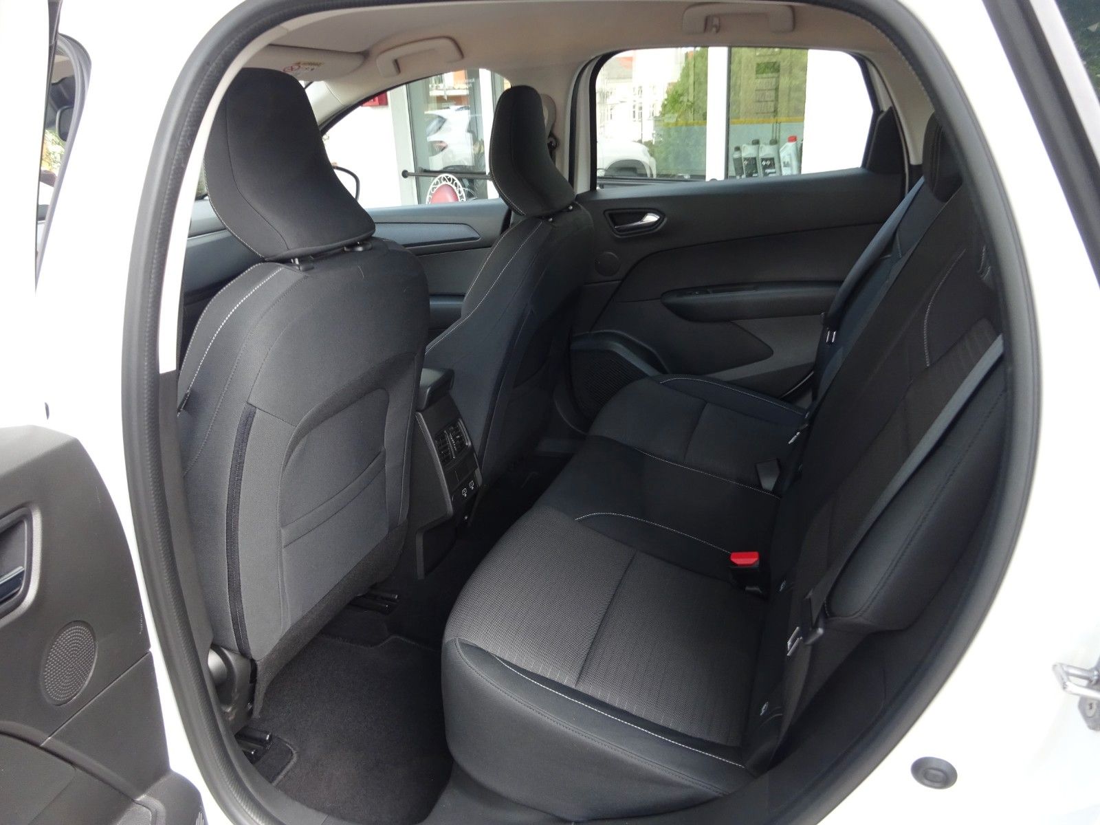 Renault Arkana Zen TCe 140 EDC - Samsaru's Car Outlet