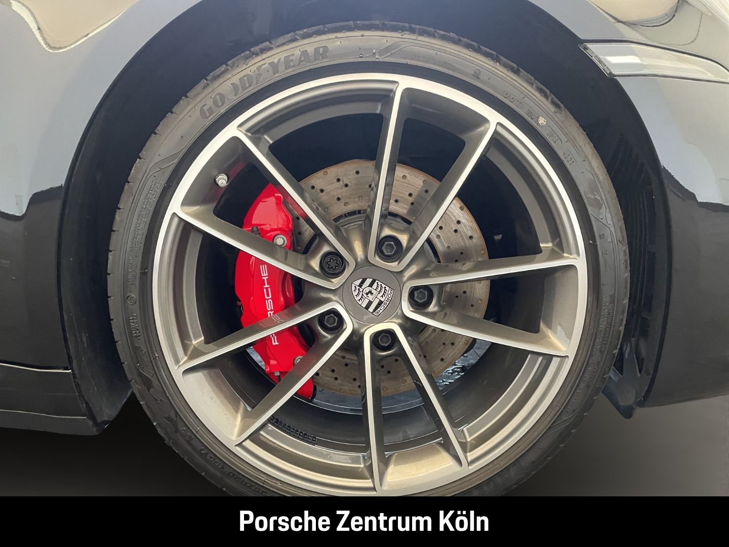 Porsche 992 911 Carrera 4S Cabriolet BOSE Sportabgas LED