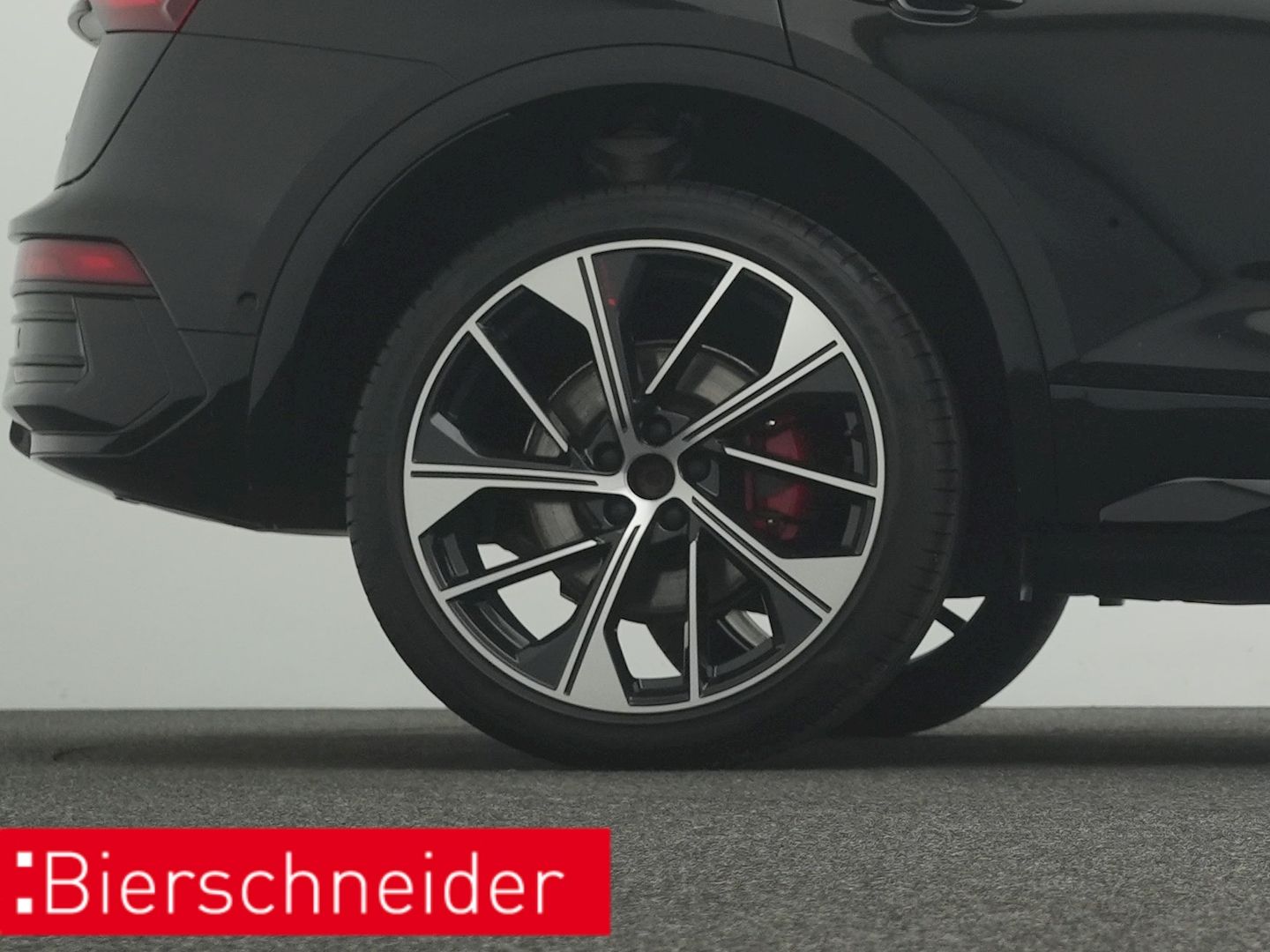 Audi Q5 Sportback 40 TDI s tronic qu. 2x s-line AHK M