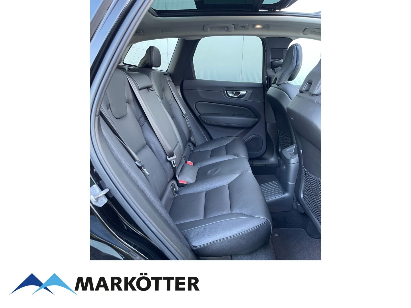 Volvo XC60 T8 AWD Recharge Ultimate Dark - Samsaru's Car Outlet