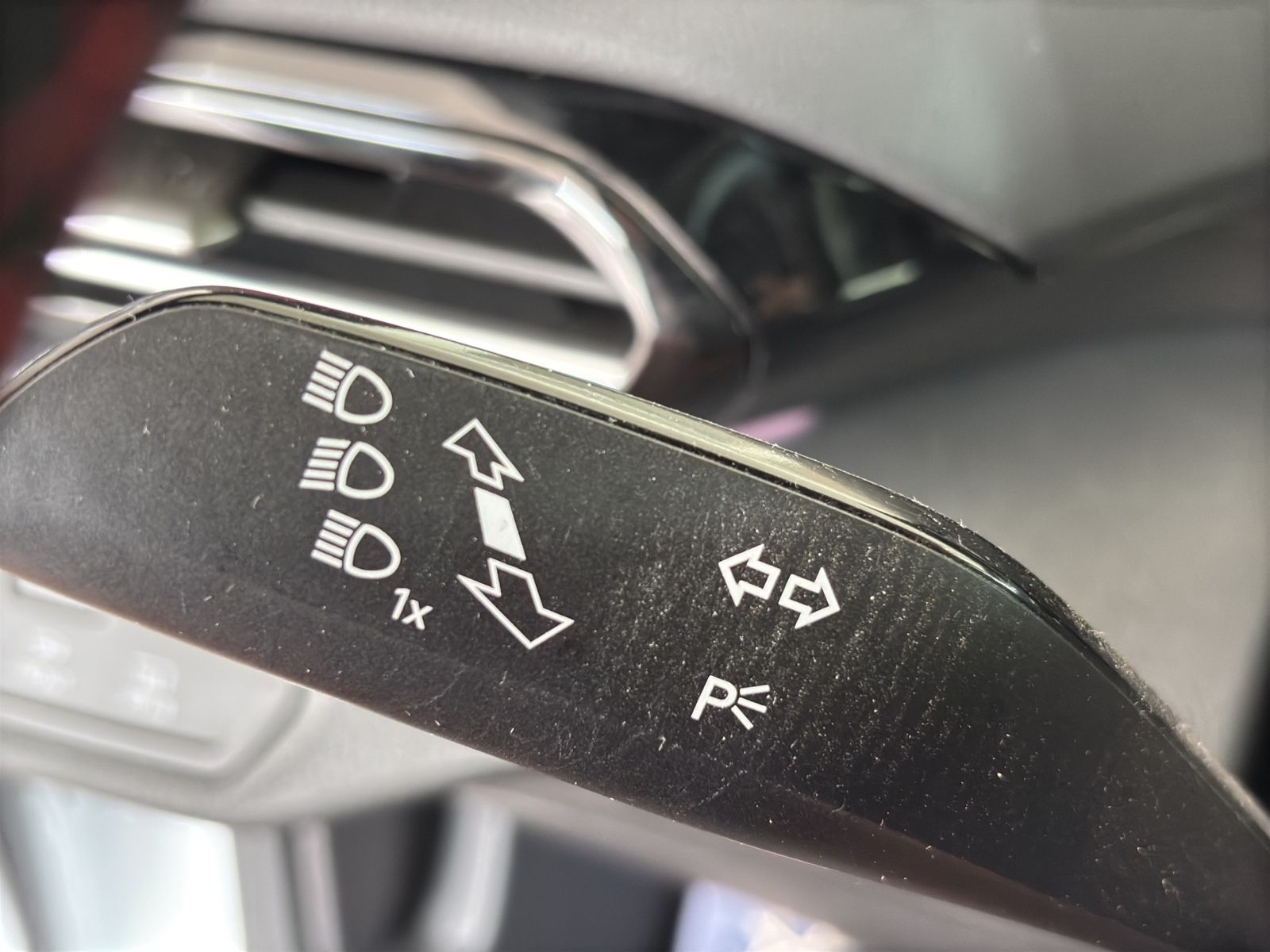 Volkswagen ID.4 GTX 4Motion +AHK+MATRIX+NAVI+AREA-VIEW+