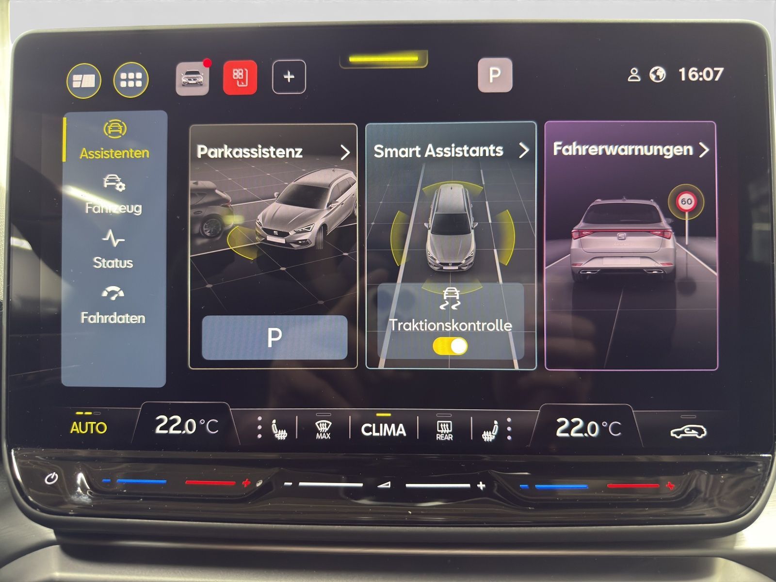 Seat Leon Sportstourer 2.0 TDI DSG FR AHK KAMERA NAVI
