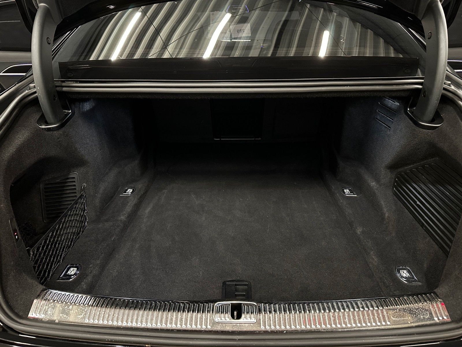 Audi A8 50 TDI quattro S-Line - Samsaru's Car Outlet