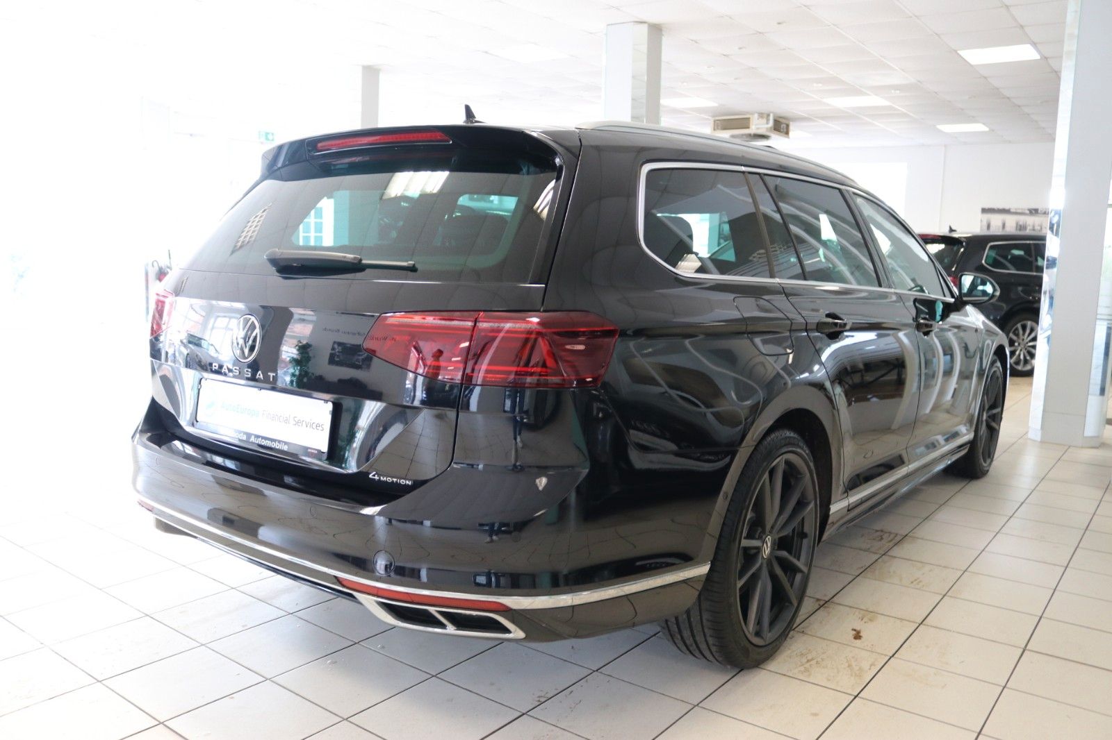 Volkswagen Passat 4M  R-Line DCC STHZ 360 Matrix Pano Leder