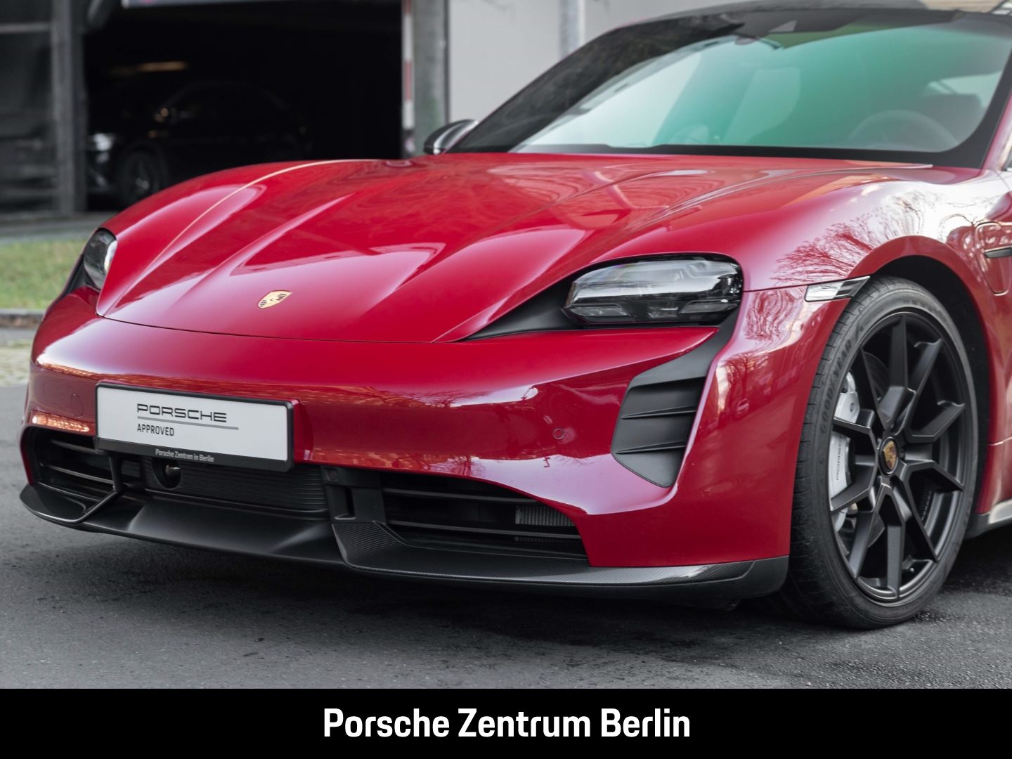 Porsche Taycan GTS Burmester Panoramadach LED-Matrix