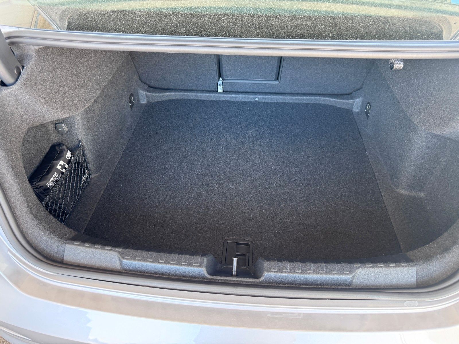 Audi A3 Limousine 35 TDI advanced - Samsaru's Car Outlet