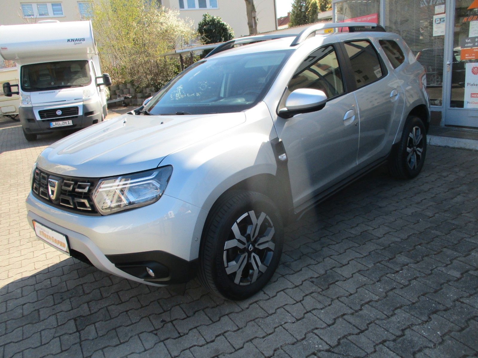 Dacia Duster Blue dCi 115 2WD Prestige - Samsaru's Car Outlet
