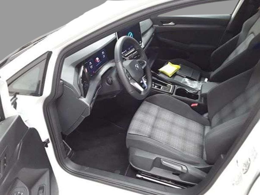 Volkswagen Golf VIII GTE 1.5 eHybrid DSG BLACK+MATRIX+AHK