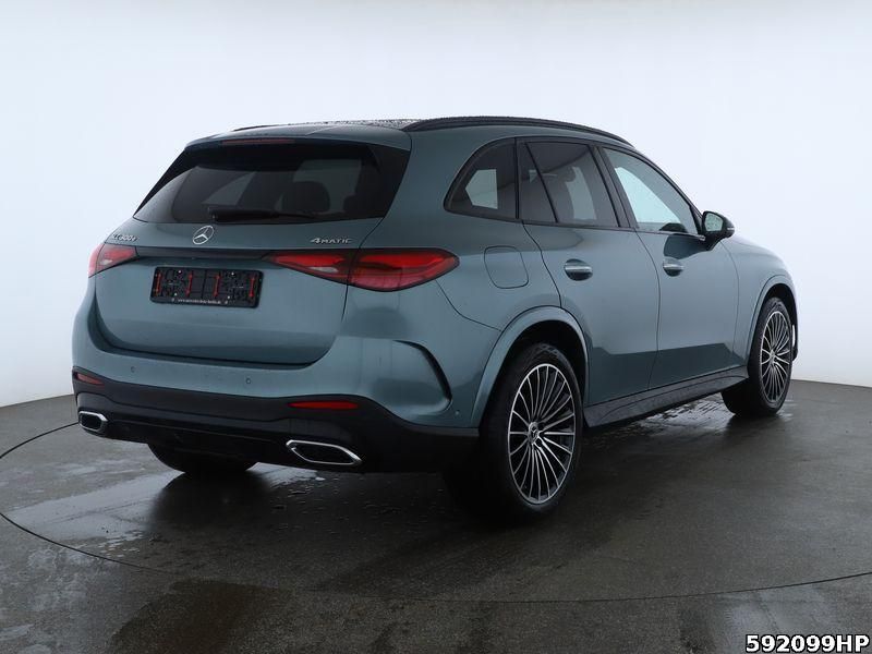 Mercedes-Benz GLC 300 e 4M AMG  Night Pano AHK 360° AIRMATIC