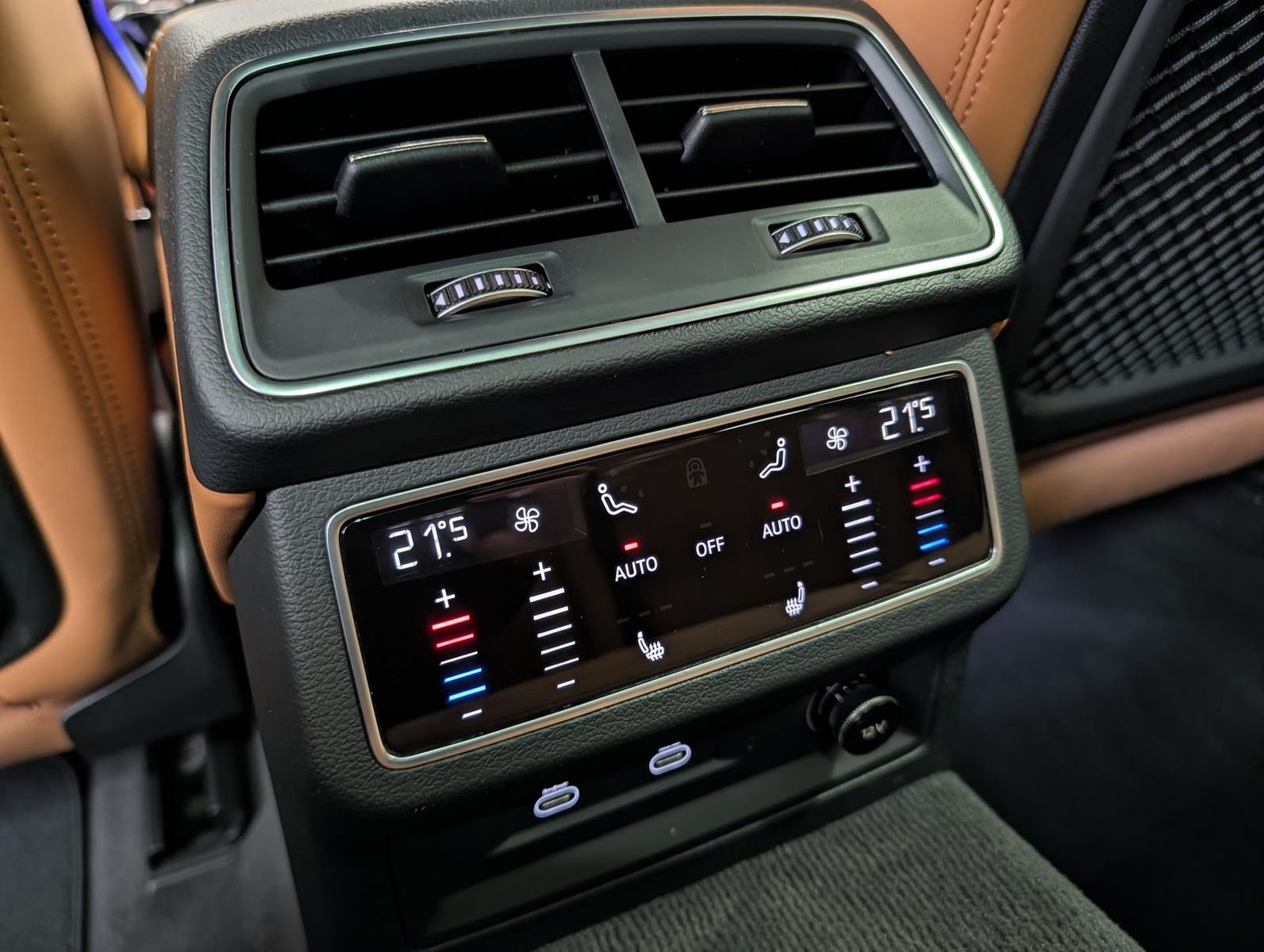 Audi RS6 Avant 4.0 TFSI quattro Standhzg.|HuD|B&O|AHZ