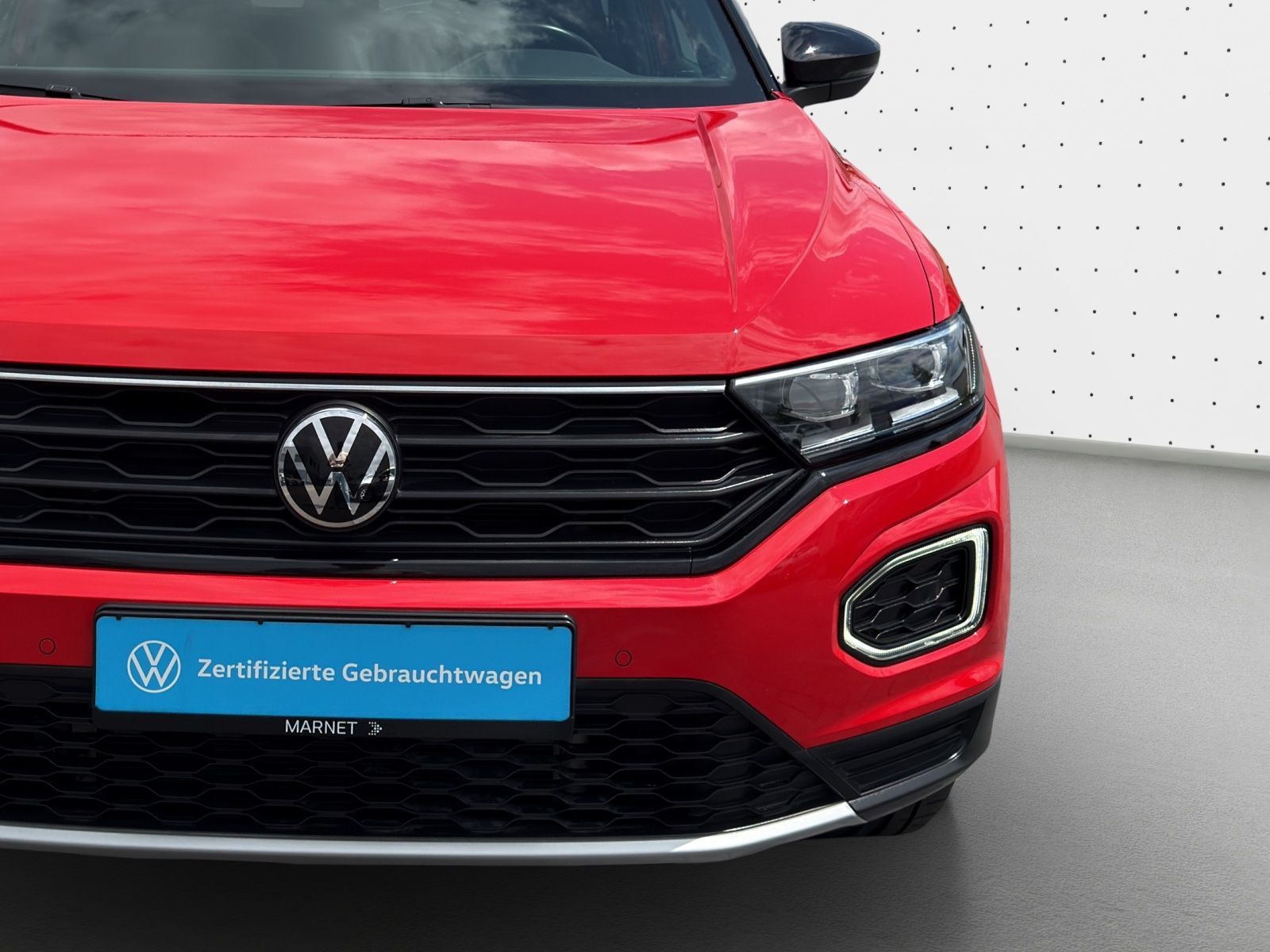 Volkswagen T-ROC 1.5 TSI DSG Sport Black - Samsaru's Car Outlet