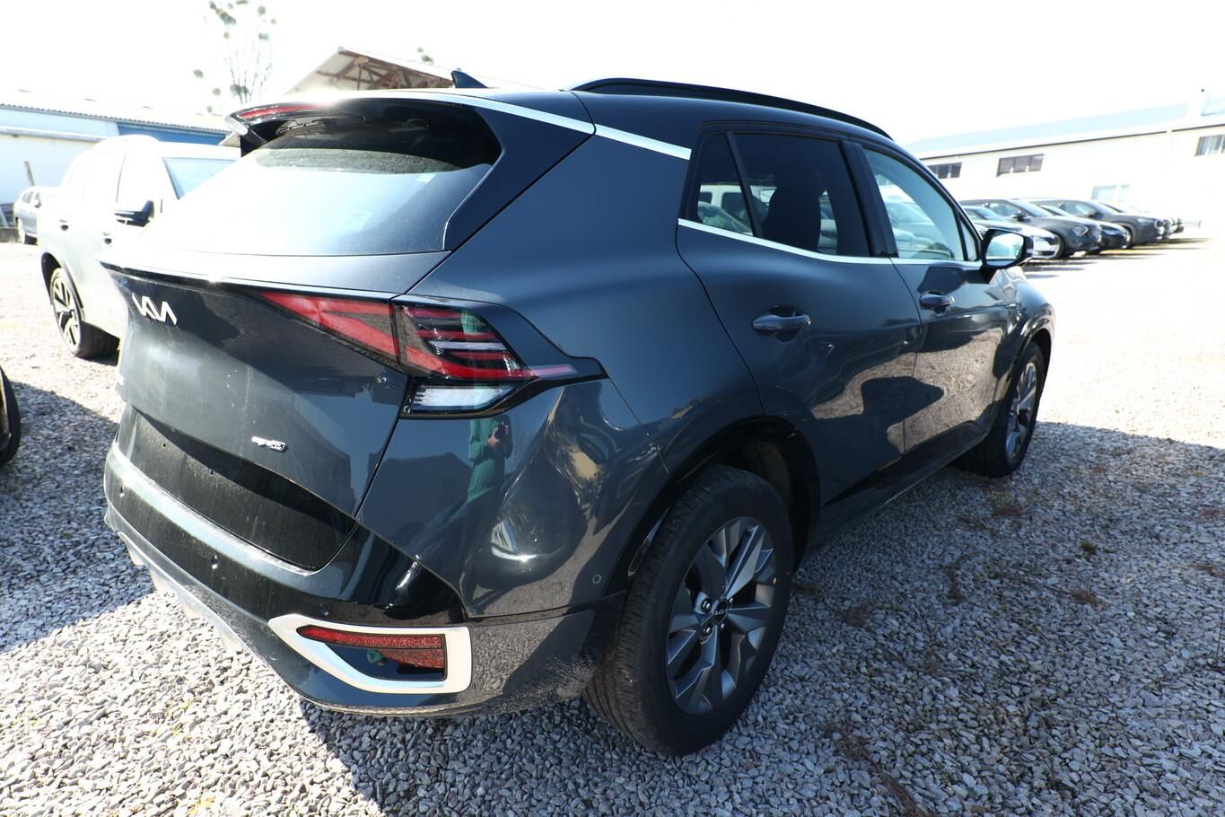 Kia Sportage GT-line 1.6 HEV 215 4x4 - Samsaru's Car Outlet