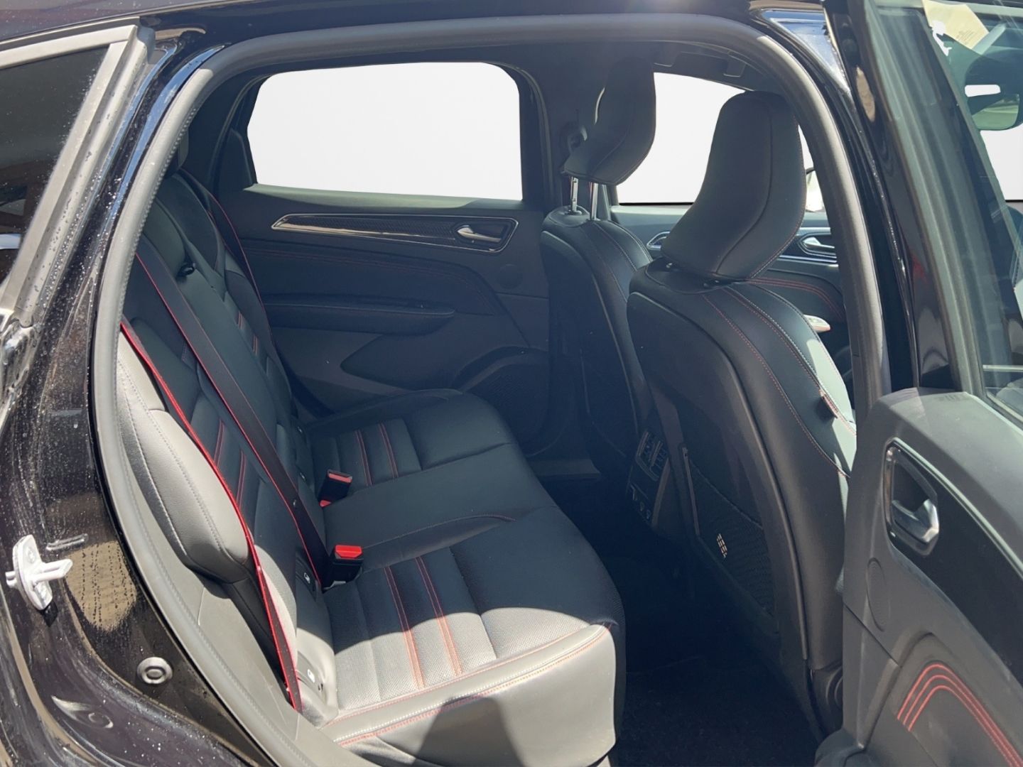 Renault Arkana R.S. Line 1.3 TCe 160 EDC Mild-Hybrid - Samsaru's Car Outlet