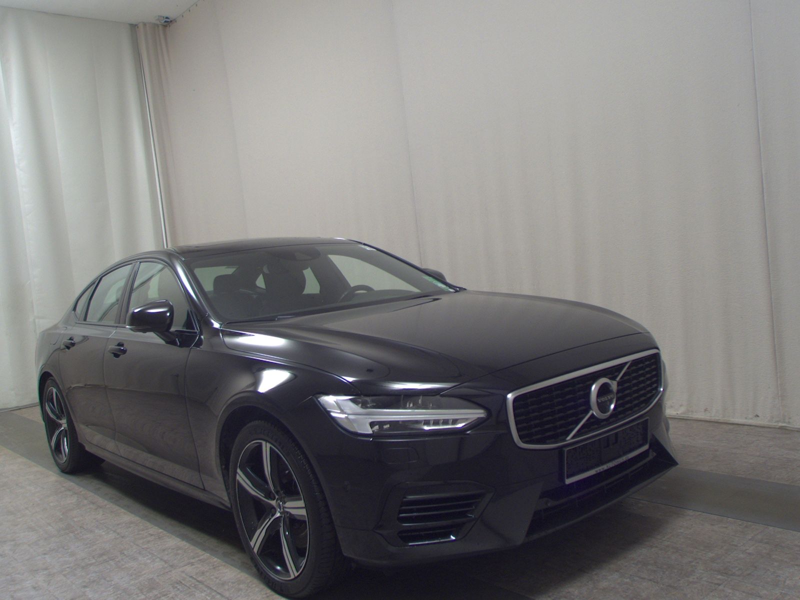 Volvo S90 T8 AWD Hybrid R-Design Navi LED HuD H-K 360°