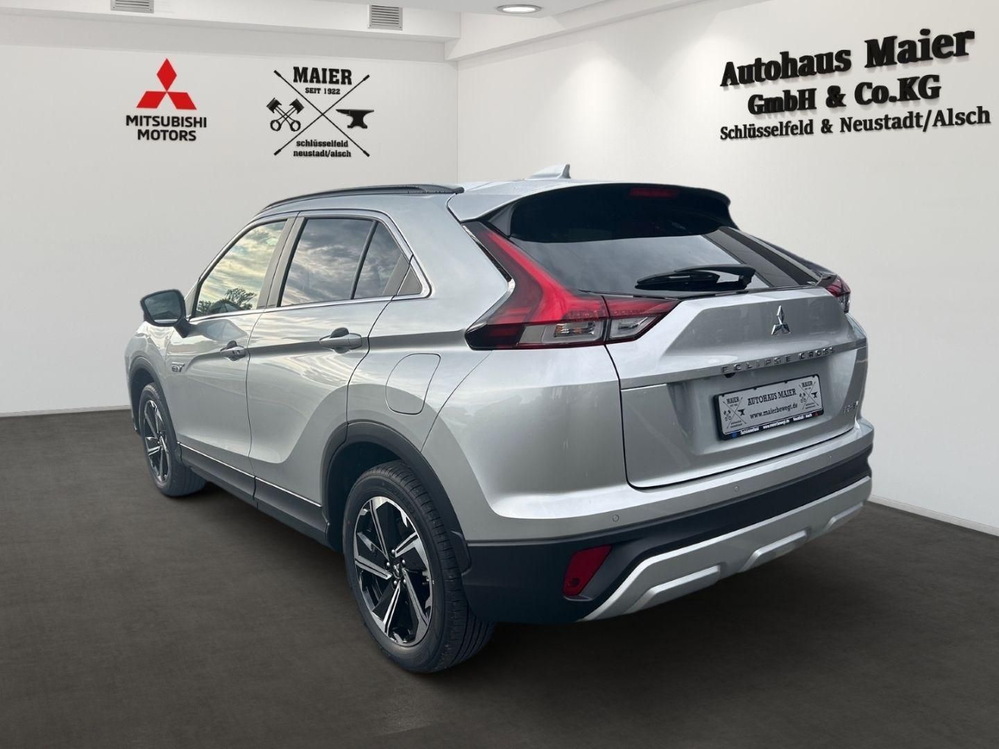 Mitsubishi Eclipse Cross Select PHEV 4WD*Klima*SHZ*RFK*NAVI