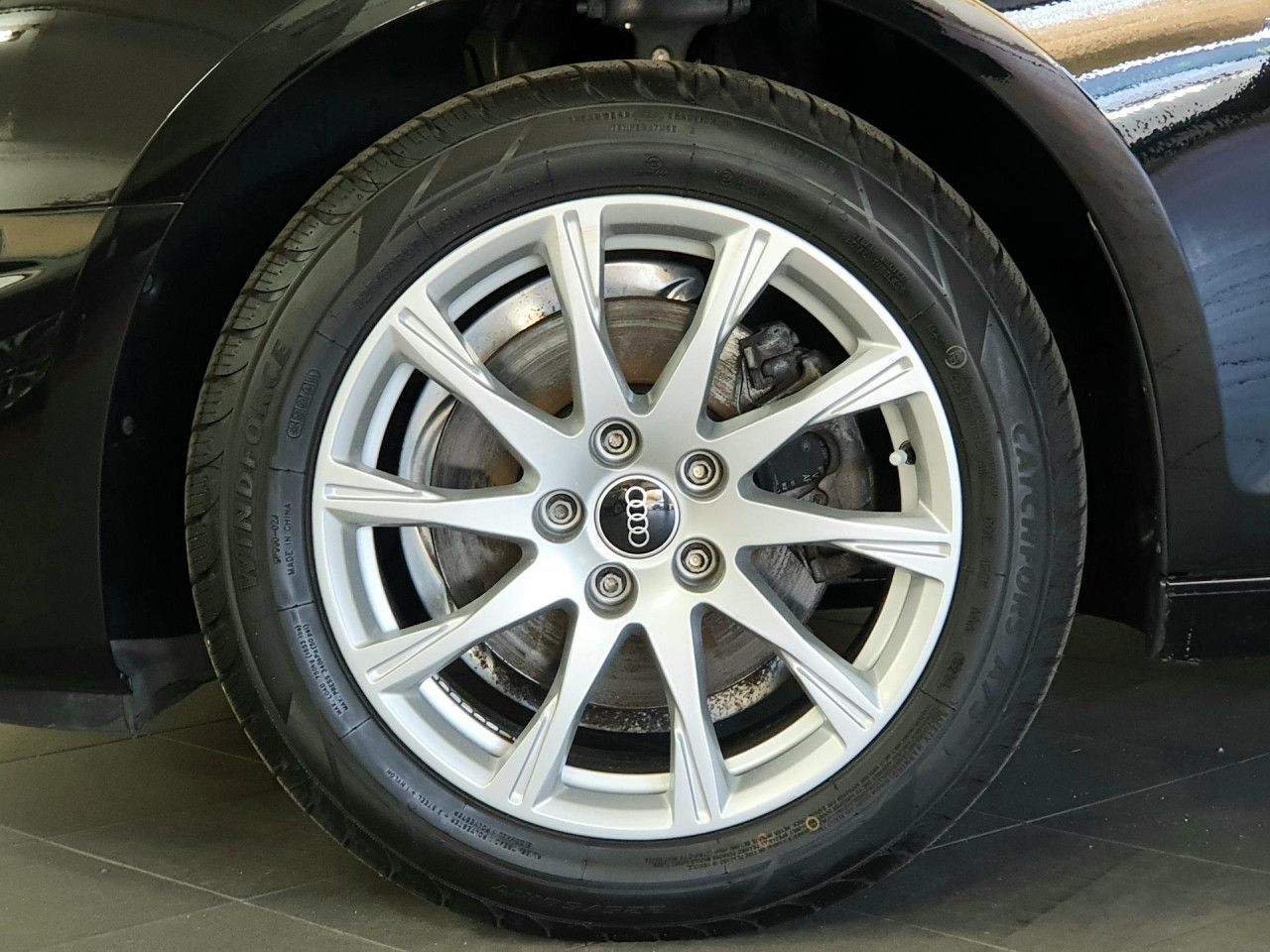 Audi A4 Avant 35TFSI S tronic - Samsaru's Car Outlet