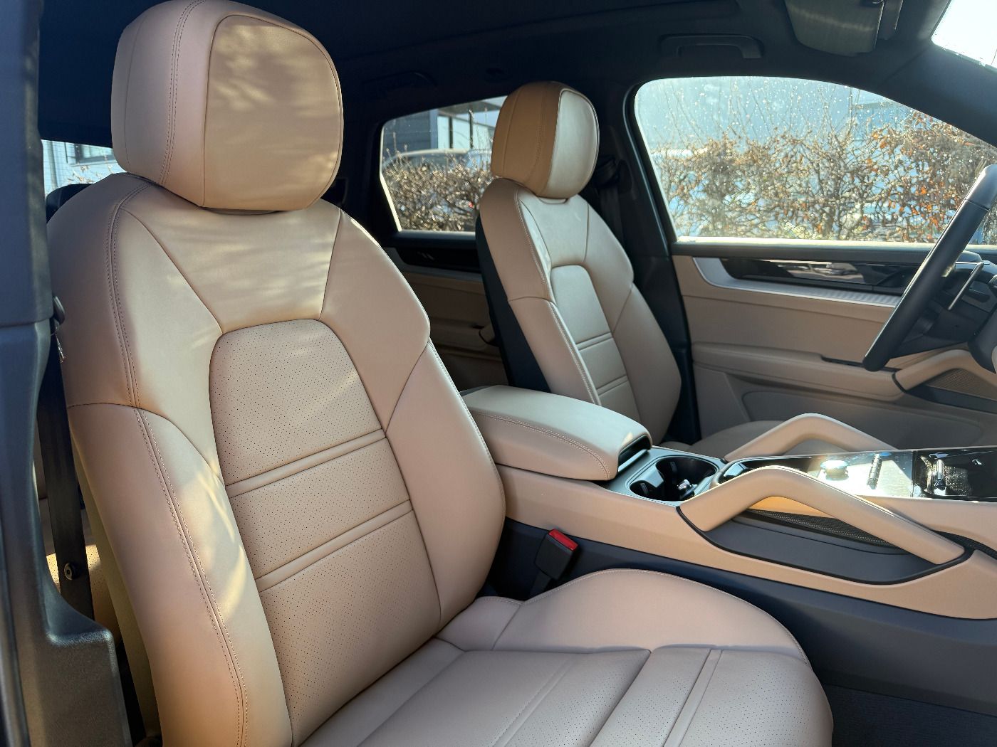 Porsche Cayenne E-Hybrid | Luftfederung | Panorama | AHK