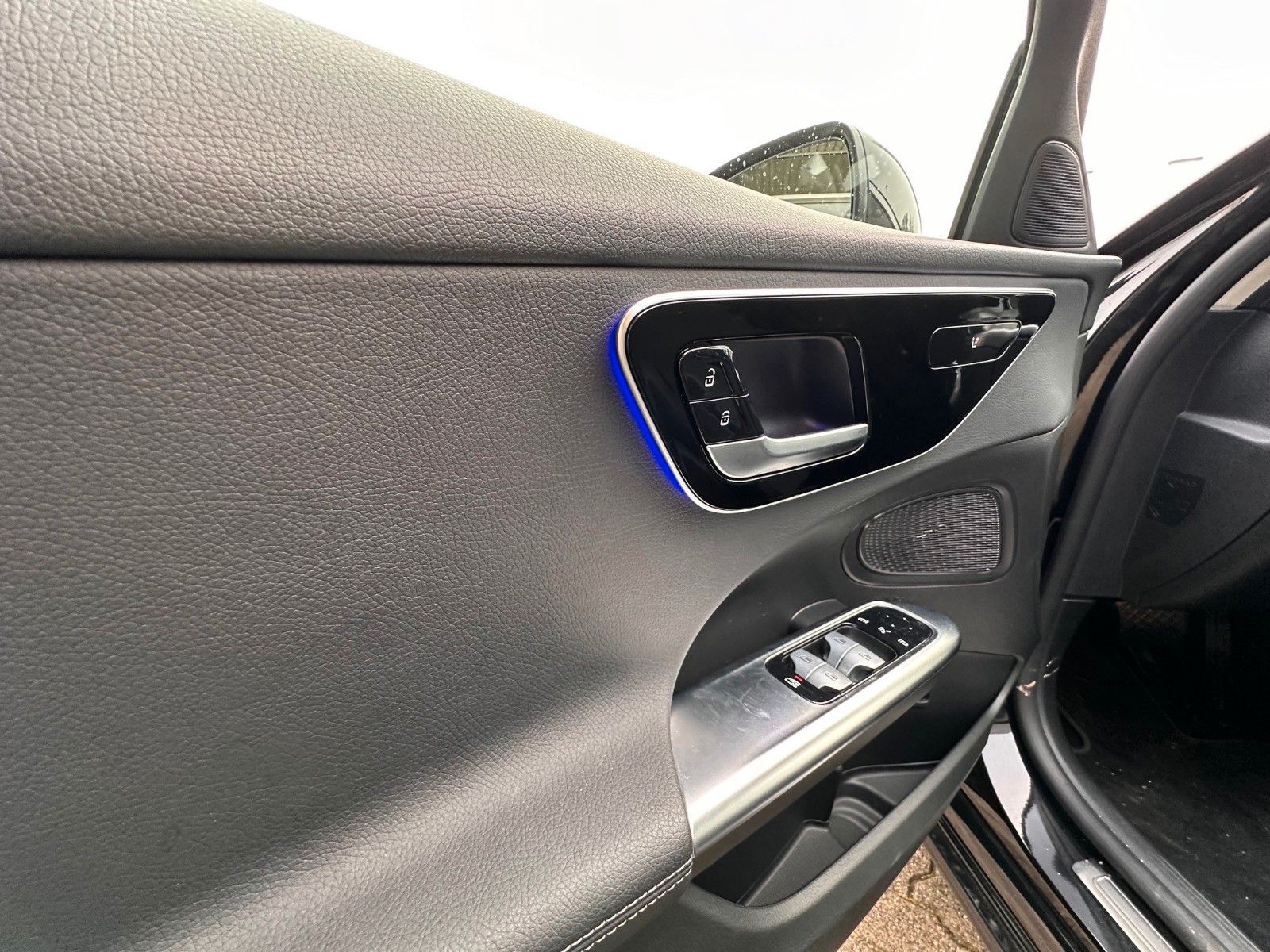 Mercedes-Benz C 180 Avantgarde - Samsaru's Car Outlet