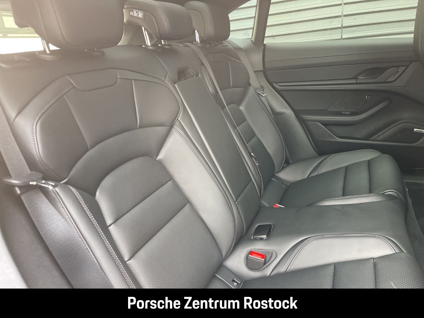 Porsche Taycan 4S Sport Turismo InnoDrive LED-Matrix