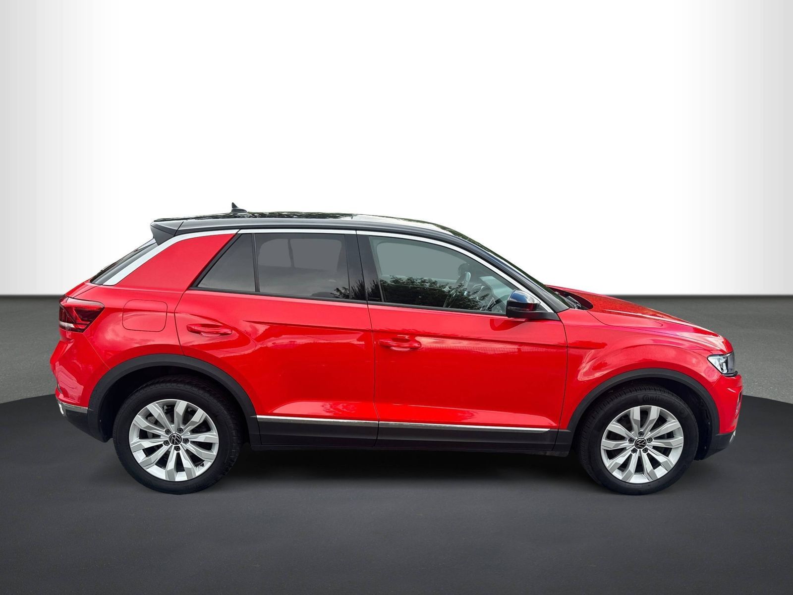 Volkswagen T-Roc 2.0 TDI Sport 4Motion - Samsaru's Car Outlet