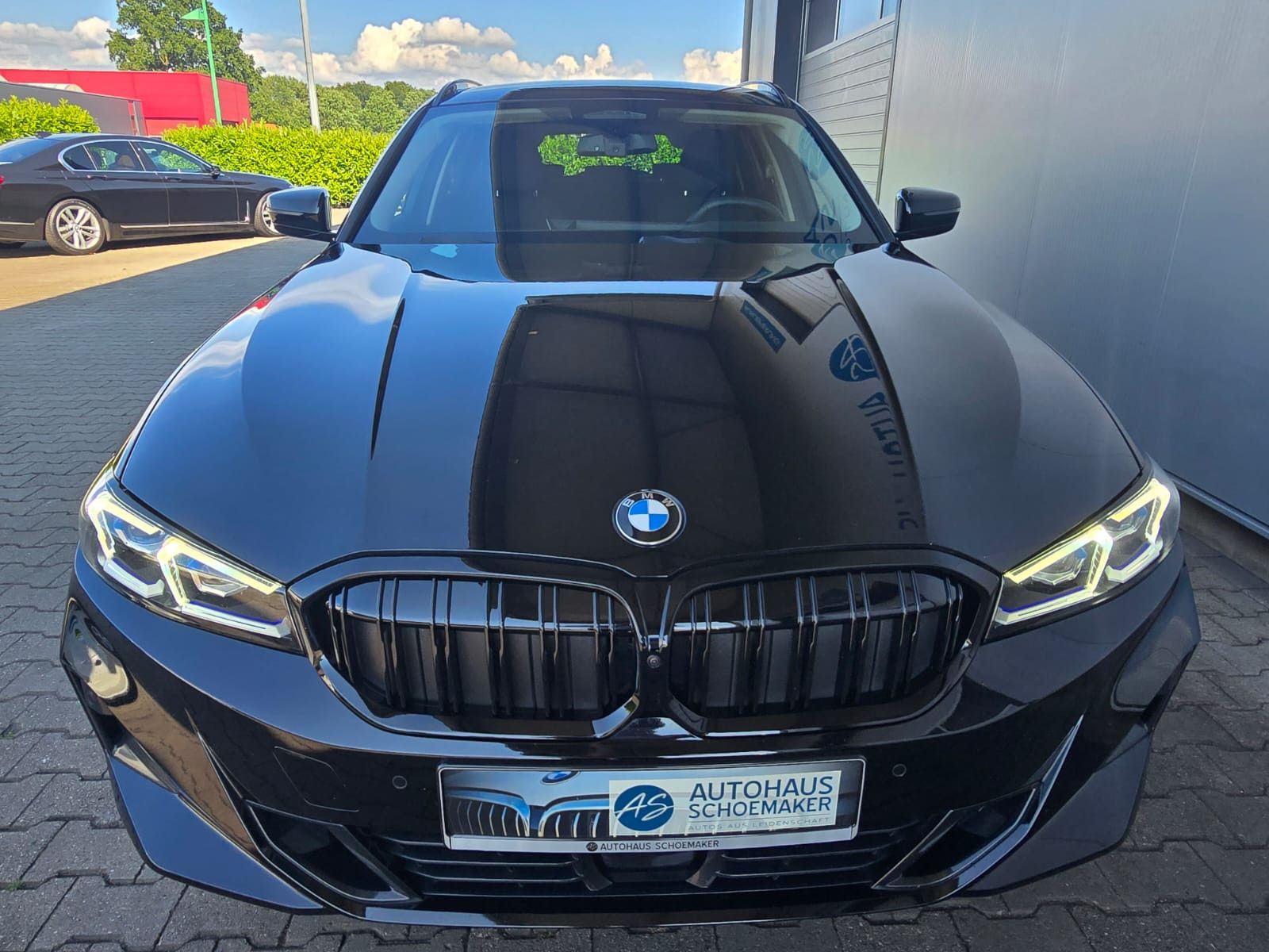 BMW 320d xDrive*Modell2025*NP:71.200EUR*AHK,HUD,360°