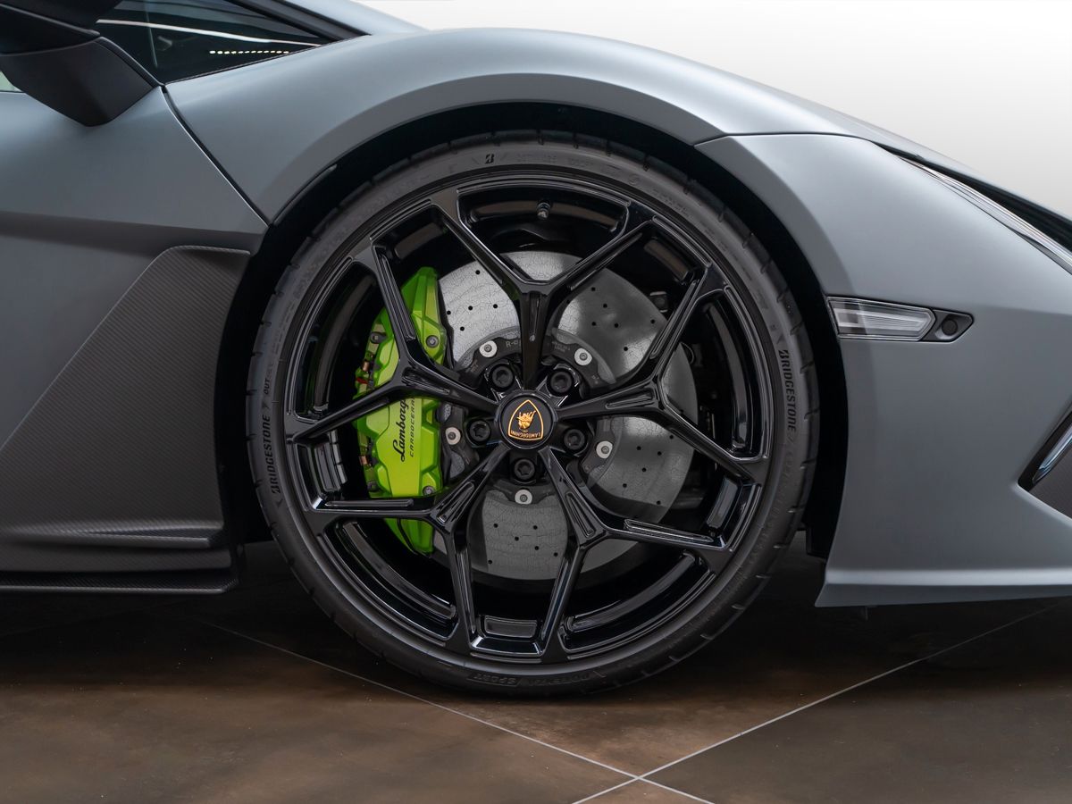 Lamborghini Revuelto Ad Personam | Lamborghini Nürnberg