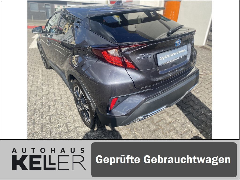Toyota C-HR 2.0 Hybrid - Samsaru's Car Outlet