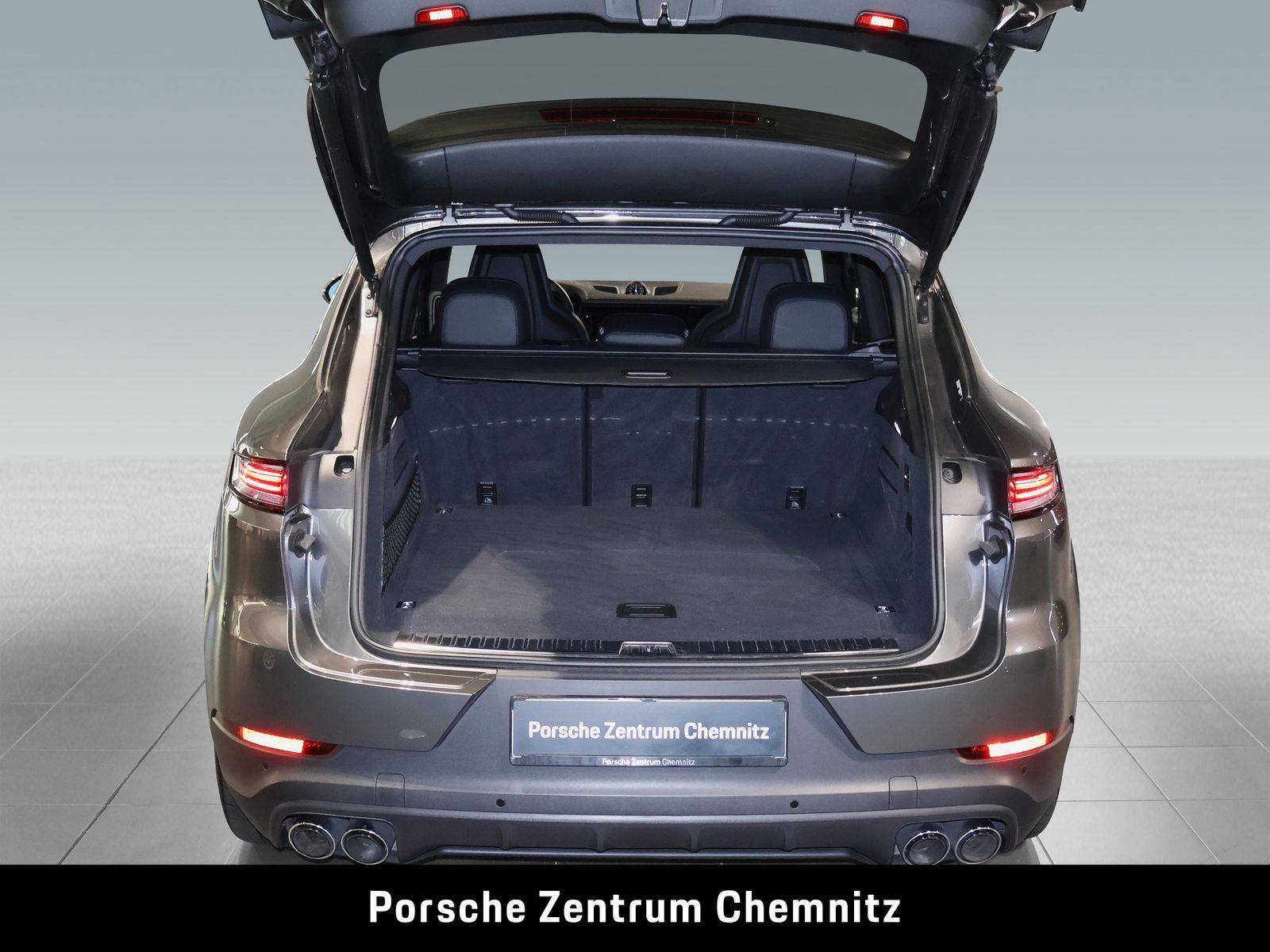 Porsche Cayenne E-Hybrid Sportabgas;Luft;BOSE;AHZV