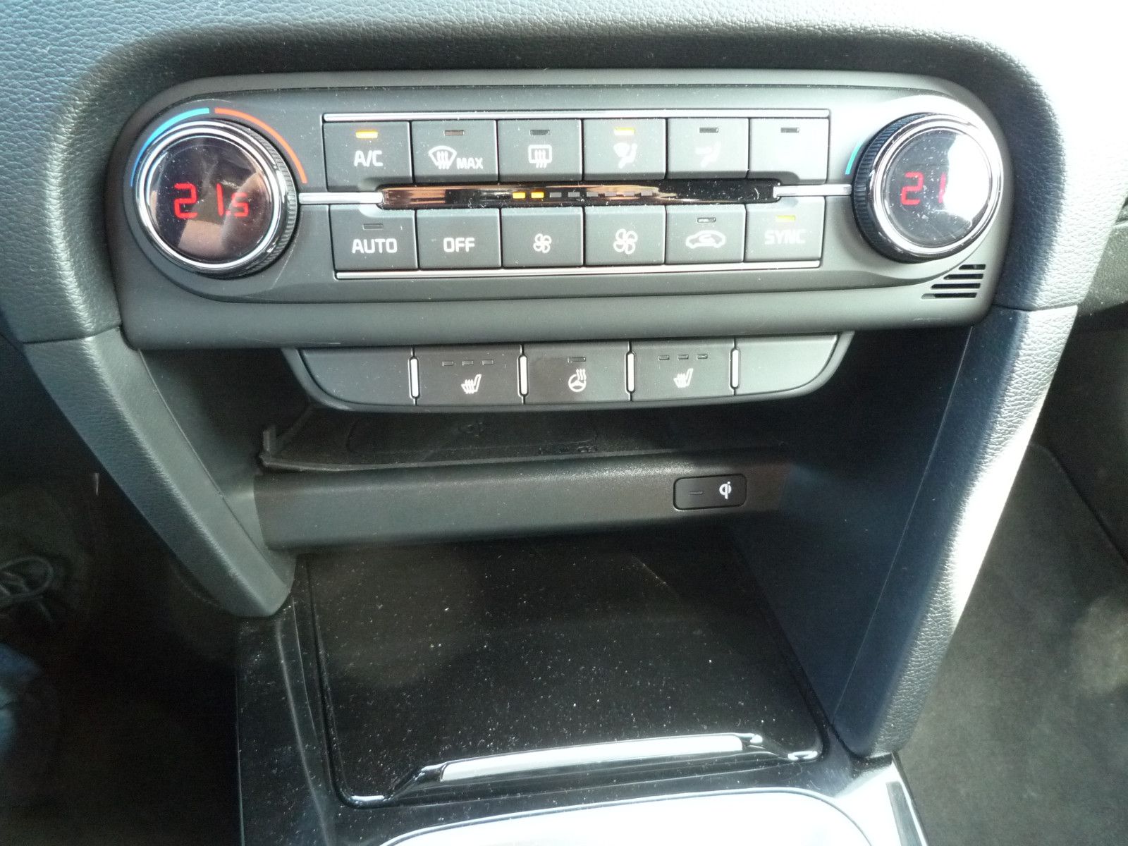 Kia XCeed Xdition - Samsaru's Car Outlet