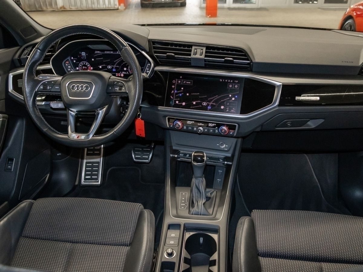 Audi Q3 Sportback 45 TFSI qu S line - Samsaru's Car Outlet