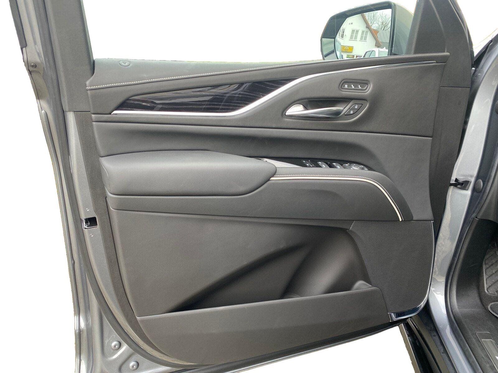 Cadillac Escalade Sport AWD Fire Stick