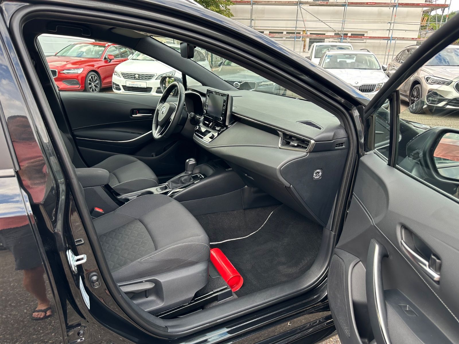 Toyota Corolla Touring Sports Hybrid - Samsaru's Car Outlet