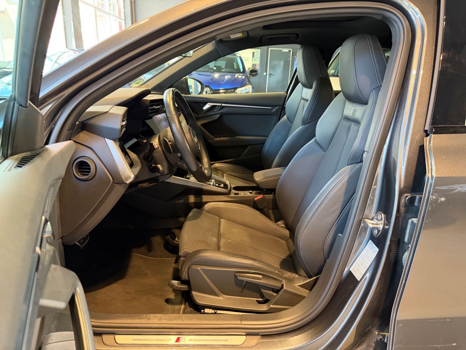 Audi A3 Sportb 40 TFSI qu S line PANO KAMERA Garantie