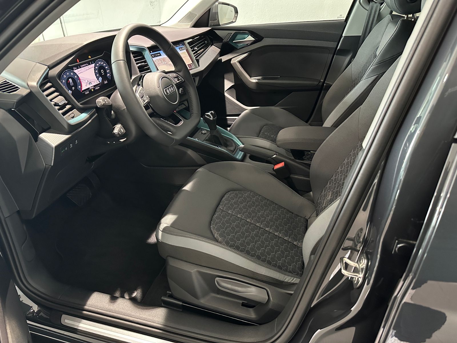 Audi A1 Sportback Advanced 30TFSI - Samsaru's Car Outlet