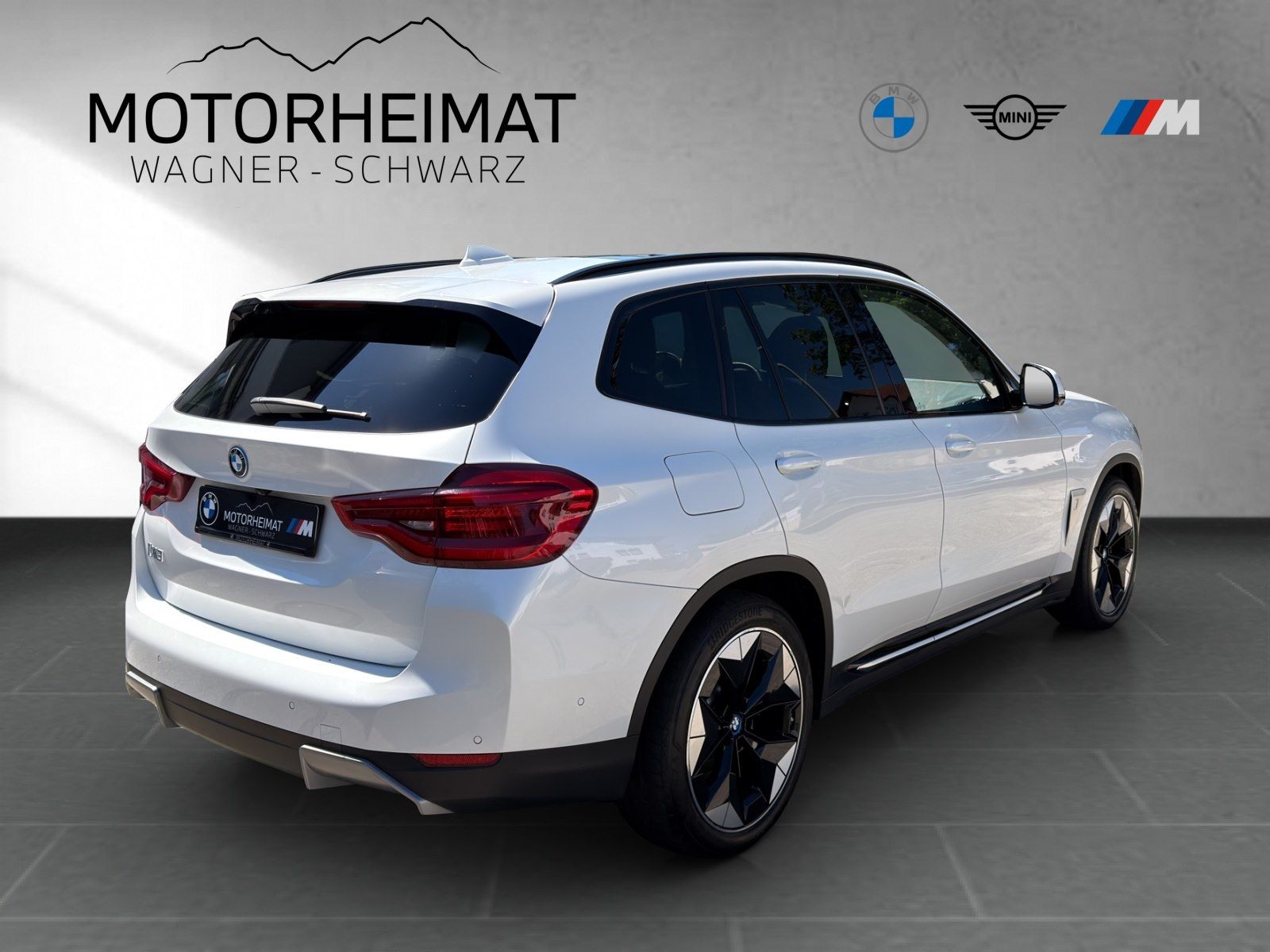 BMW iX3 Impressive Pano HUD ACC 360°