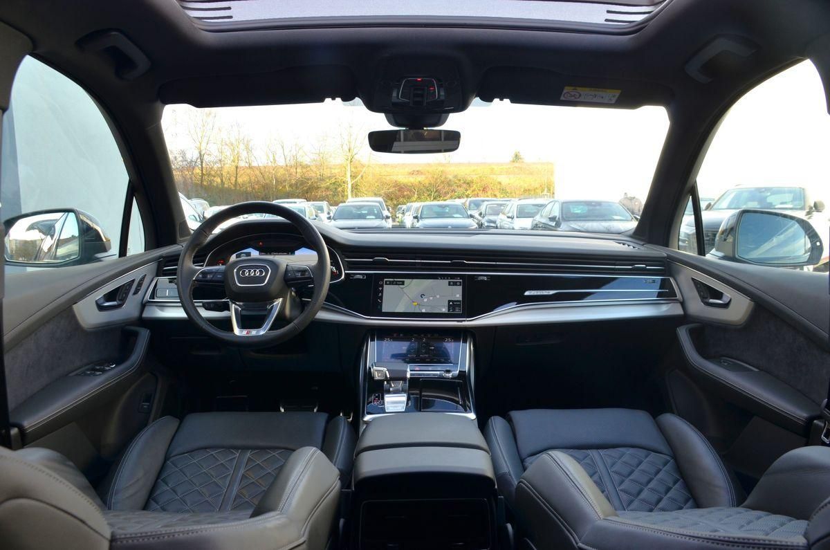 Audi Q7 50 TDI quatt S-LINE 7SITZ STNDHZ PANO AHK B&O